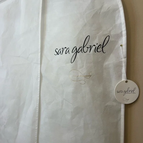 Sara Gabriel Horsehair veil w/blusher - never been worn. - Picture 3 of 5